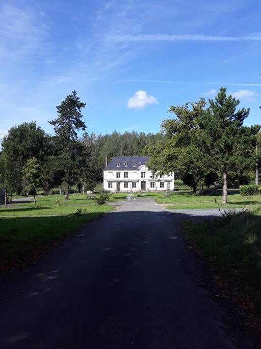 L'Atelier A L'Oree Des Bois Saint-Pierre-en-Auge Exterior foto